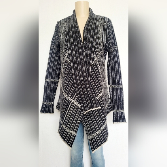 Sparrow Anthropologie Women's 100%Lamb Wool Cardigan Open Front Asym. S/M - Picture 14 of 16